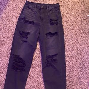American Eagle black ripped 90s boyfriend jeans